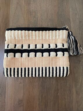 NWT Shiraleah Zip Pouch Natural Jute Cosmetic Bag Clutch, beach to bar